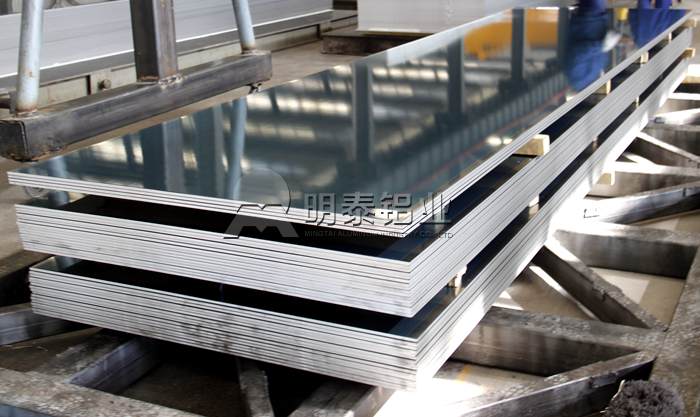 明泰鋁業：這些手機都采用了鋁合金材質，你造嗎？