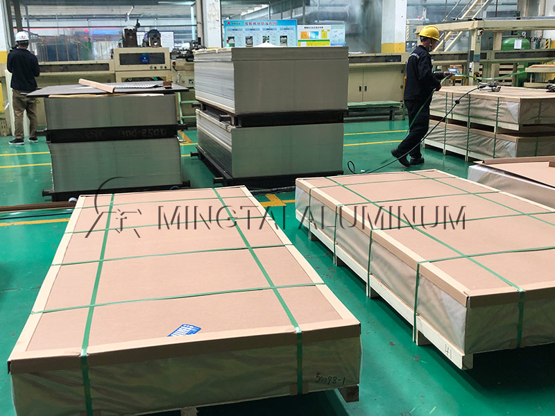 食品模具用鋁板對(duì)于中厚鋁板衛(wèi)生標(biāo)準(zhǔn)有啥要求? 食品模具用鋁板對(duì)于中厚鋁板衛(wèi)生標(biāo)準(zhǔn)有啥要求?