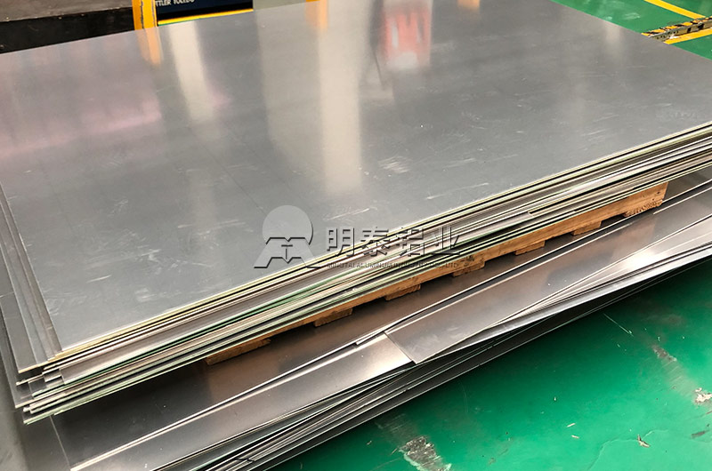 廣東電池托盤用鋁合金板帶規格有哪些？具體價格多少